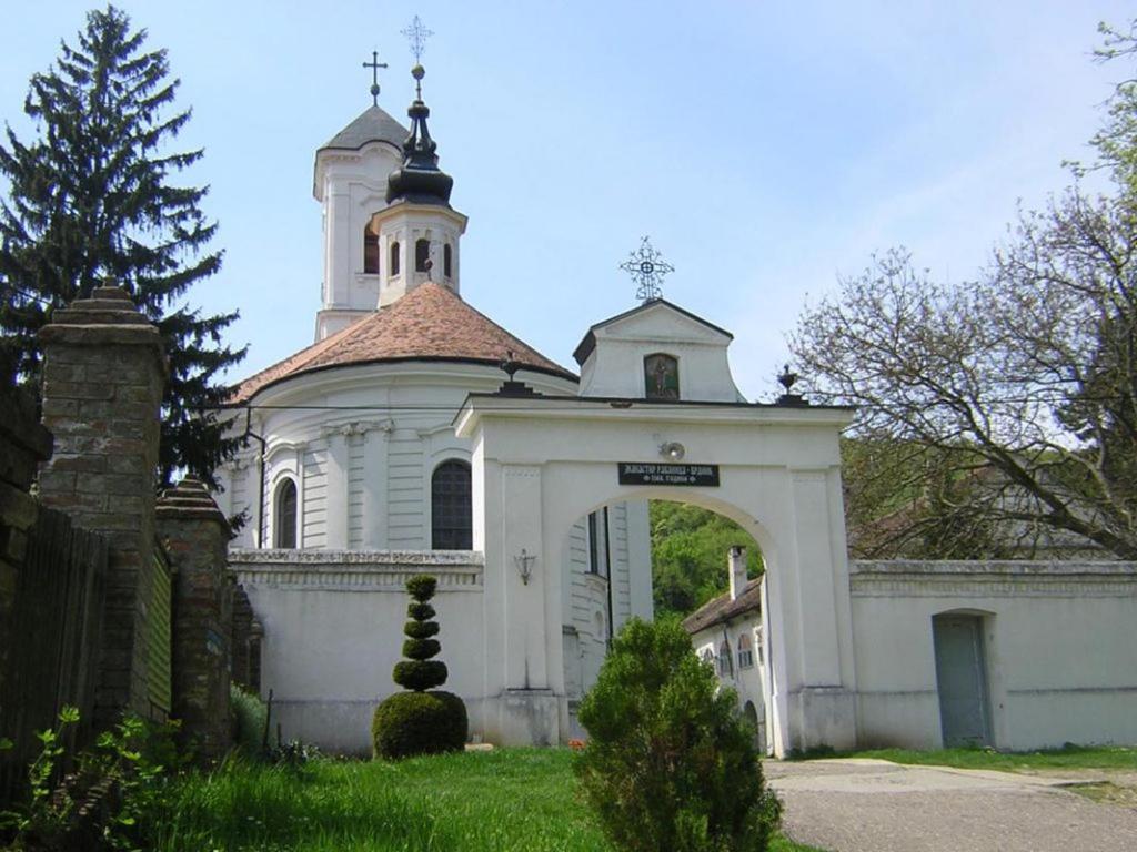 Apartman Vrdnicak Vrdnik Buitenkant foto