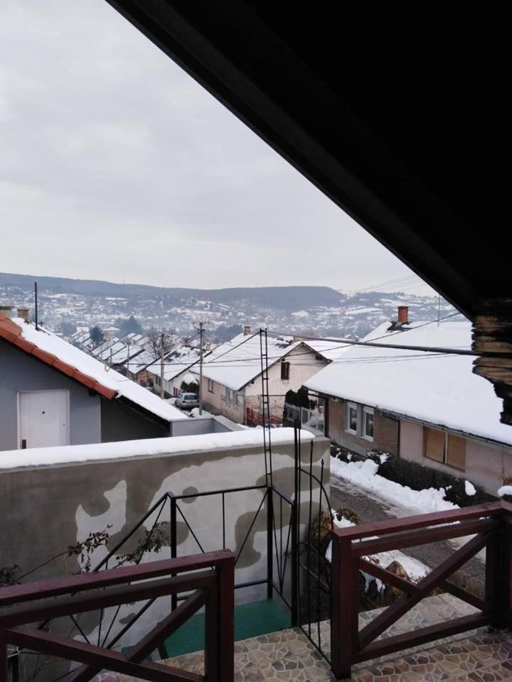 Apartman Vrdnicak Vrdnik Buitenkant foto