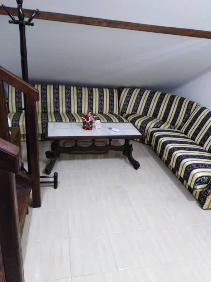 Apartman Vrdnicak Vrdnik Buitenkant foto