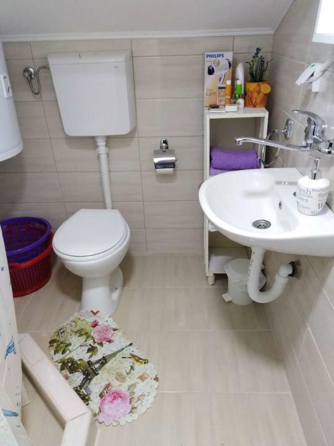 Apartman Vrdnicak Vrdnik Buitenkant foto